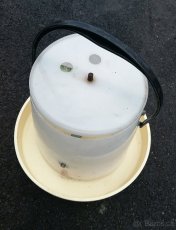 spádové samokrmítko pro drůbež - 3