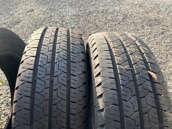 205/65 r16 C 107/105T PointS SummerVan (Continental) - 3