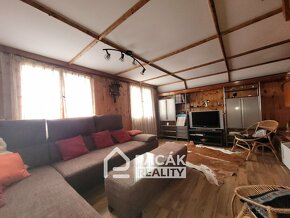 Prodej rekreační chaty k celoročnímu bydlení v obci Chvalčov - 3