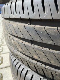 Michelin Agilis 3 215/65 R16 C letní pneu sada - 3