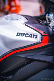 Ducati V 4 SP - 3