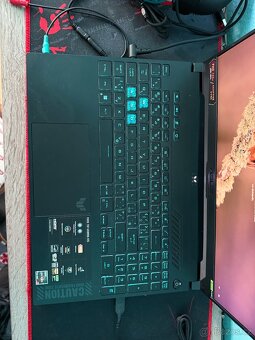 Prodám asus tuf - 3