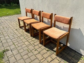 4 HNĚDÉ POLSTROVANÉ ŽIDLE - 3