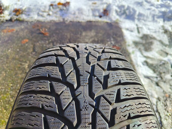 Pneu zimní Nokian 16" - 3