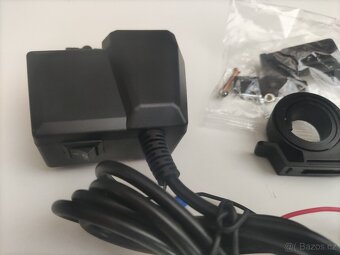 USB rychlonabíjení s voltmetrem a teploměrem - nové - 3