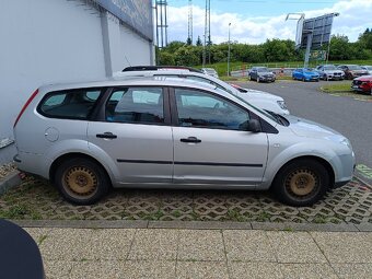 Ford Focus 1.8 TDCi kombi - 3