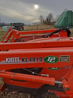 Malotraktor Kioti CK 4030 HST - 3