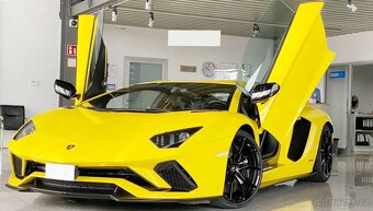 Lamborghini Aventador LP 740-4 - 3