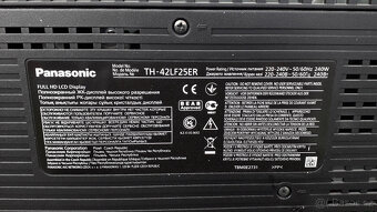 luxusní 42" FullHD LCD displej PANASONIC na zeď - 3
