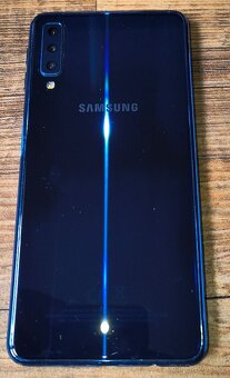Mobilní telefon Samsung Galaxy A7 2018 - 3