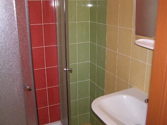 pronájem bytu 1+KK - 3