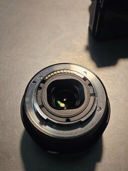Sony E 35mm/F1.8 - 3