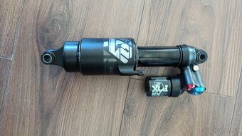 Tlumič fox Float x2 performance - 3