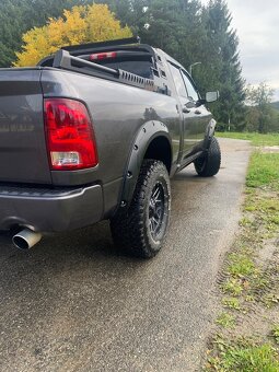 Dodge Ram 5.7 HEMI - 3