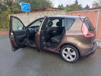 Benzínový Renault Scenic 1.4 Tce 2010 - 3