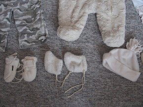 Prodám kombinézku + zimní oblečení na holčičku vel.74 =11ks= - 3