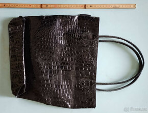 Dámské kabelky + klobouky + čepice - 3