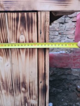 Dřevěná udírna - 3