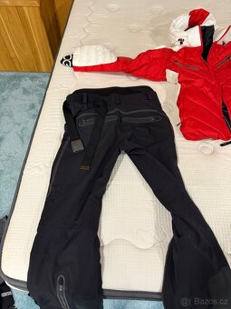 lyžařská bunda a teplajy - 3