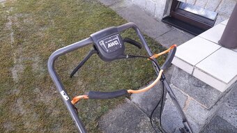 Benzínová sekačka Husqvarna LC 56 AWD - 3