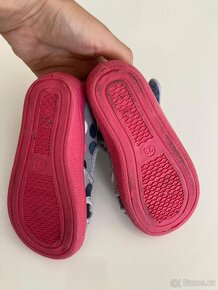 Prodám bačkůrky Renbut vel. 23 - 3