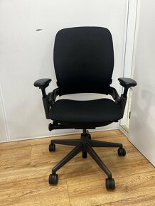 Kancelářská židle Steelcase Leap V2 (Showroommodel) - 3