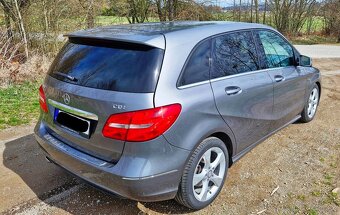 Mercedes-Benz třídy B 180 80 Kw najeto 57 tis km - 3