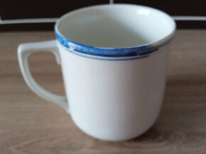 Starý retro porcelánový hrnek - 3