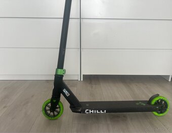 prodám Chilli base scoot freestyle koloběžku - 3