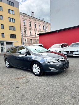 Opel Astra, 2.0 CDTI Sports tourer Ojeté, 2012 - 3