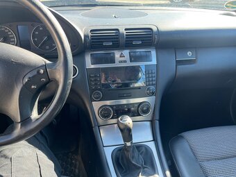 Mercedes w203 BENZÍN-sedan -závada motoru-nepojízdné - 3