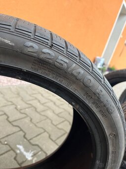 225/40 R18 zimní pneu Continental - 3