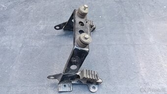 Prodám držák nádrže a sedadla na moto - 3