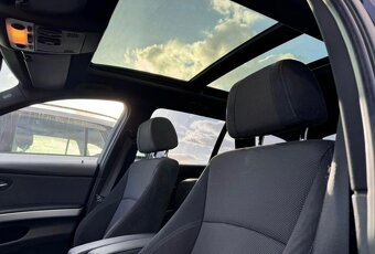 BMW e91 318i - 3