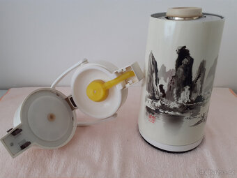 Retro termoska s pumpičkou - 3