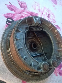 Jawa 250/353 brzdový štít - 3