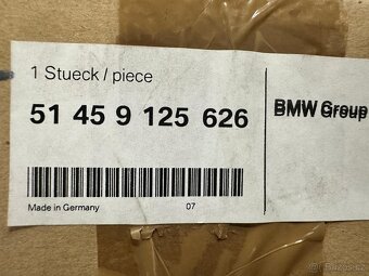 Nápojový držák pro BMW E60/E61 pravý - 3