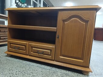 Rustikální komoda, nábytek z masívu - 3