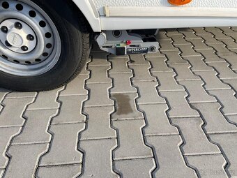 Hobby de luxe 400, 4 osoby, EL.POJEZD, bojler, pevná postel - 3