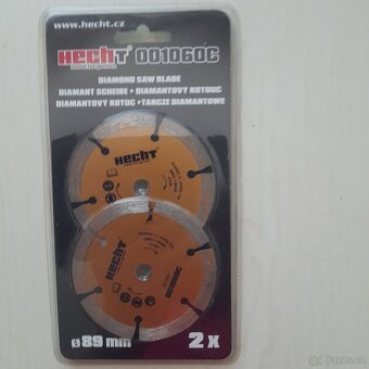 Prodám  3 sady řezných kotoučů  pro porné pili Hecht a 1sadu - 3