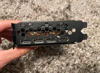 Grafická karta RTX 3060 12gb - 3