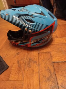 Integrální helma - 3