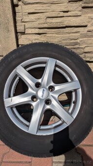 Kola Peugeot 308 - 3