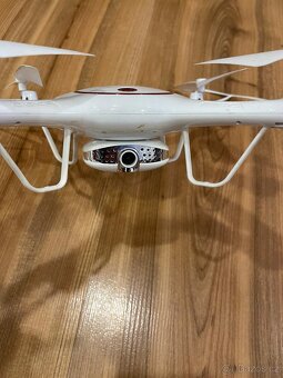 Dron - 3