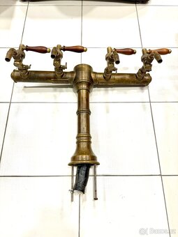 Výčepní stojan LUKR - 3