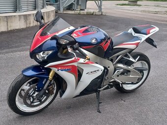 Honda cbr 1000 rr - 3