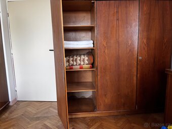 Masivní ložnice ze 60.let - 3