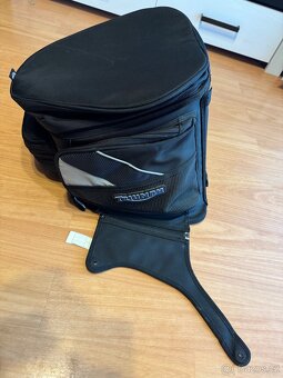Originál Triumph tail bag na Tiger 1050 - 3