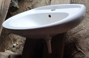 Keramické koupelnové umyvadlo, šířka 60 cm - 3