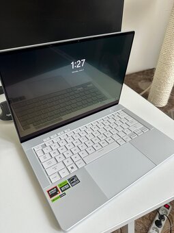 ASUS Zepherus - 3